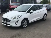 Usado Ford Fiesta Zetec 85 HP (62 kW) 2018 Branco Citadino