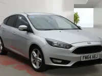 Used Ford Focus Zetec 125 HP (91 kW) 2015 Silver Hatchback