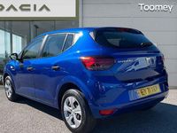 Gebraucht Dacia Sandero Essentiel 91 PS (66 kW) 2025 Kleinwagen