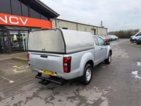 Usado Isuzu D-Max 163 CV (119 kW) 2021 Plateado Pickup/Camioneta