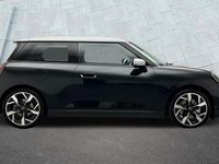 Usado Mini Cooper Hatch 133 kW (181 CV) 2024 Negro Utilitario