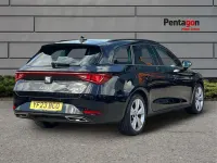 Usata Seat Leon FR 128 CV (94 kW) 2023 Nero Station wagon