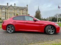 Used Alfa Romeo Giulia Saloon Veloce 280 HP (205 kW) 2020 Rosso red Sedan