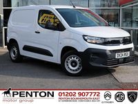 Used Vauxhall Combo 100 HP (73 kW) 2024 White MPV