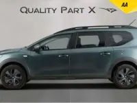 Usado Dacia Jogger Expression 141 CV (103 kW) 2024 Verde Monovolumen