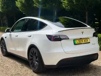 Used Tesla Model Y Performance 286 kW (389 HP) 2025 White SUV