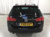 Begagnad VW Golf VII S 2015 Svart Kombi