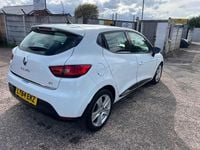 Used Renault Clio IV Dynamique 90 HP (66 kW) 2014 White Hatchback