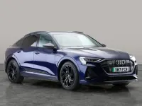 Usado Audi e-tron Black Edition 300 kW (408 CV) 2022 Azul SUV