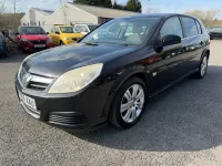 Used Vauxhall Signum Elegance 150 HP (110 kW) 2006 Black Hatchback