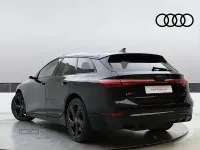 Begagnad Audi A6 e-tron Performance 269 kW (367 HK) 2025 Svart Kombi