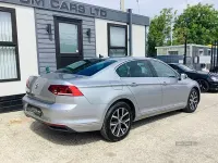 Used VW Passat SEL 150 HP (110 kW) 2020 Silver Sedan