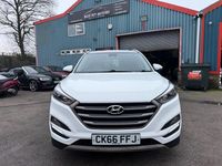 Used Hyundai Tucson SE 2016 White SUV