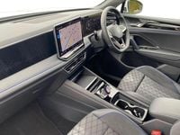 Used VW Tiguan R-line 150 HP (110 kW) 2025 Pure white SUV