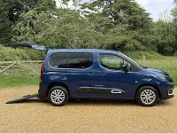 Used Citroën Berlingo Feel 2021 Blue MPV