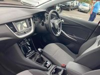 used Vauxhall Grandland X 1.2 Turbo SE Premium Euro 6 (s/s) 5dr