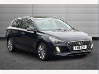 Used Hyundai i30 Premium 138 HP (101 kW) 2018 Black Estate