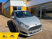 Usado Ford Fiesta Zetec 2013 Prateado
