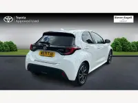 Used Toyota Yaris Design 116 HP (85 kW) 2021 White Hatchback