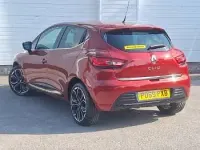 Used Renault Clio Iconic 90 HP (66 kW) 2019 Red Hatchback