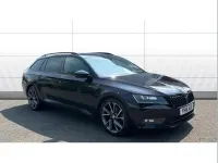 Usado Skoda Superb SportLine 150 CV (110 kW) 2018 Negro Familiar