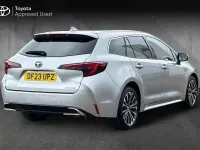 Used Toyota Corolla Design 138 HP (101 kW) 2023 Silver metallic Estate