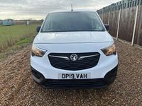 Used Vauxhall Combo Edition 75 HP (55 kW) 2019 White MPV