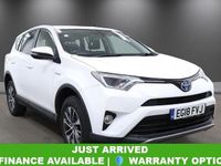 Used Toyota RAV4 197 HP (144 kW) 2018 White SUV