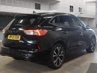 Używany Ford Kuga ST-Line X 225 KM (165 kW) 2021 Czarny SUV