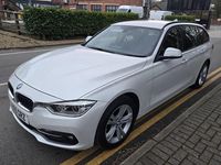 Used BMW 320 Sport Line 184 HP (135 kW) 2019 White Estate