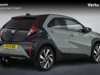 Used Toyota Aygo X 72 HP (52 kW) 2025 Tarragon bitone (metallic paint) SUV