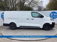 Used Vauxhall Vivaro 100 HP (73 kW) 2021 White MPV