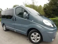 Usado Renault Trafic 115 HP (84 kW) 2013 Azul Monovolume