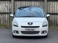 Usado Peugeot 5008 2011 Branco Monovolume