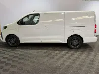 Usado Vauxhall Vivaro 2024 Branco Monovolume