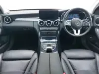 Usado Mercedes C200 Premium 184 HP (135 kW) 2019 Cinzento Carrinha