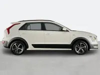 Used Kia Niro 139 HP (102 kW) 2023 White SUV