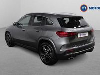 Usado Mercedes GLA200 Executive 163 HP (119 kW) 2025 Cinzento SUV