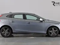 Used Volvo V40 R-Design 120 HP (88 kW) 2016 Grey Hatchback