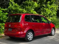 Used VW Touran SE 140 HP (102 kW) 2015 Red MPV
