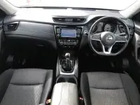 Used Nissan X-Trail N-Connecta 130 HP (95 kW) 2018 Green SUV
