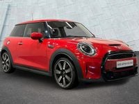 Begagnad Mini Cooper S Exclusive 188 HK (138 kW) 2023 Röd Halvkombi