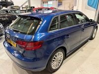 Used Audi A3 Sportback Design 110 HP (80 kW) 2015 Blue Hatchback
