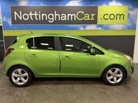 Second-hand Vauxhall Corsa 100 CP (73 kW) 2012 Verde Hatchback
