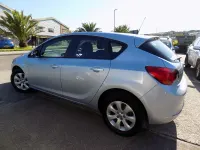 Used Vauxhall Astra Design Edition 2015 Silver Hatchback