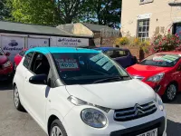 Used Citroën C1 Feel 68 HP (50 kW) 2017 White Hatchback