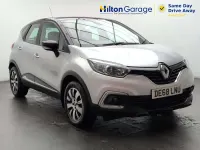 Used Renault Captur Play 90 HP (66 kW) 2018 Silver/black SUV
