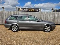 Usado Jaguar X-type SE 130 HP (95 kW) 2009 Cinzento Carrinha