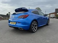 Second-hand Vauxhall Astra GTC 2013 Albastru Hatchback