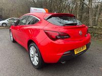 Used Vauxhall Astra GTC SRi 165 HP (121 kW) 2015 Red Coupe